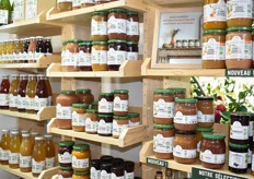 Jus et purées de fruits. Les Coteaux Nantais transforme tous les fruits invendus 