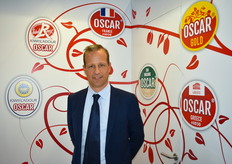 Jean-Baptiste Pinel, venu représenter la société Primland et la gamme de kiwis Oscar 