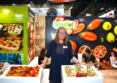 Claire Gourves de la société Saveol, qui a mis en avant sa gamme de produits dont la gamme bio en barquette 100 % carton et les produits cultivés sans pesticide