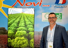 Alexandre Novi sur le stand Exploitation Novi 