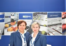 Larisa Ismagilova et Mélodie Blattner sur le stand UNITEC