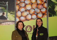 Cecile Biers et Béatrice Benet sur le stand Koki pour Unicoque 