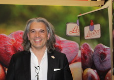 Sébastien Guy sur le stand Lovita