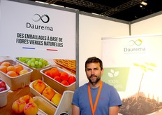  Frédéric Salomon de la société Daurema qui propose des barquettes en cellulose moulée 