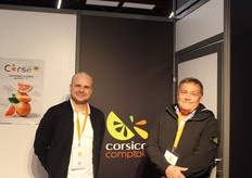 Corsica Comptoir, Groupement d'agriculteurs corses, avec Lucas Agostini et Pierre-Paul Monteil, venus présenter la gamme de jus de fruits pressés 'Gioia'  qui valorise les fruits déclassés 