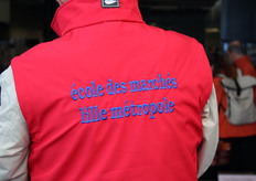 L'association Ecole des Marchés fondée par des grossistes organise des visites sur le marché de gros à destination du grand public, principalement écoles et associations, pour promouvoir les fruits et légumes