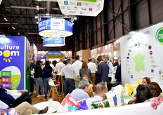 Lors du cocktail organisé par Demain la Terre