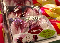 La Carmine en vedette sur le stand de la société En'Diva