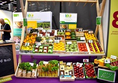 The Organic Market : l'offre de fruits et légumes bio des exposants rassemblée à l'entrée du salon