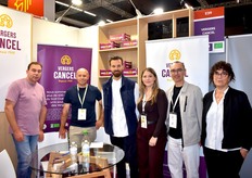 Les équipes de Vergers Cancel et Cot International