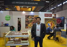 Bruno Vila et l'équipe de la SAS Les Paysans de Rougeline, présentent une nouvelle variété de tomates aux qualités gustatives recherchées déployée en différents conditionnements