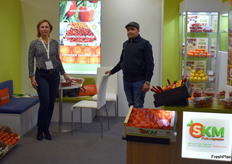 Olga Ilina et Abdelaziz Gnoug de la société SKM Logistique ont présenté leur gamme de produits provenant exclusivement du Maroc