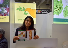 Randa Bouzir de la société Orient Fruit Export était présente au salon pour communiquer sur sa gamme de produits transformés et de dates