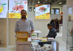 Walid Tarsim de la société Afrimex a fait goûté à l'occasion du salon ses dates d'origine 100% tunisienne