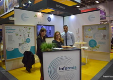 Brigitte Azema, Christelle Ben Romdhane et Jahid Cherrouda présentent leurs logiciels Prod Flow, Trace Flow et Euro Flow