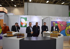 Rhoda-Coop, Metral Fruits, Grande Ile - Louis Favel, SAS Savajols réunis en un même stand à l'occasion du salon
