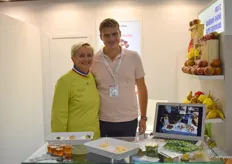 Catherine Botti, Meilleur Ouvrier de France Primeur représente les pommes et poires de Savoie et Roch Simian le Cresson de la Donnière