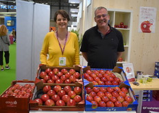 Christophe Ochs et Dominique Monfraix étaient présents pour représenter la société Albafruit et mettre en avant la pomme Envy dont la campagne sera lancée le 30 octobre sur le marché français