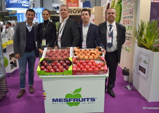 François, Jacques et Hugo Mestre aux côtés d'Andréa et Jean-Charles pour représenter la société Mesfruits