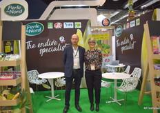 Jean-Pierre Dalle de Ribambelle société et Stéphanie Wamvre de Santerleg, sur le stand de Perle du Nord ont présenté la jeune pousse d'endive qui prend de l'ampleur cette année