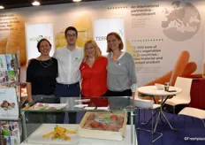 Elodie Morice, Paul Bouchery, Rosine Feledziak et Alice Leterme sur le stand d'Agromex, Terraveg et Unibio au Fruit Attraction