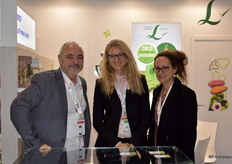 Les Fermes Larrère avec Philippe de Leusse, Magdalena Turno et Laurence Vignoli, qui ont communiqué sur l'asperge bio, la patate douce et la démarche ZRP dans laquelle ils sont engagés