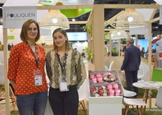 Stéphanie et Junie de la société Poliquen, présentes aux côtés de Prince de Bretagne, ont mis en avant lors du salon leurs échalotes cultivées sans pesticide en 250g et les échalotes traditionnelles tressées à la main en 250g également