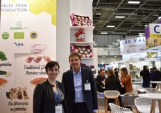 Stéphanie Moyou et Pascal Prat sont venus représenter Fleuron d’Anjou et communiquer sur les projets de l’entreprise prévus pour cette année et notamment le développement de la production d’asperges vertes et blanches et de la culture en bio.