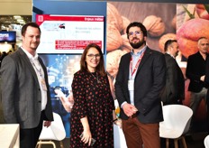 Guillaume Dominguez, Christelle Ben Romdhane et Antoine Waquet sont venus parler des solutions mises en place par Akanea en faveur d’une digitalisation amenant à la réduction des impressions de papier.