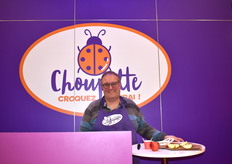 Olivier Baillardot, au salon pour faire goûter la Choupette.
