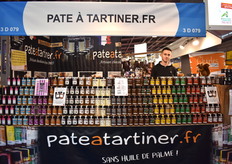 Beaucoup d’autres entreprises étaient présentes au salon comme ce stand de pâtes à tartiner, dont certaines au goût fruit. 