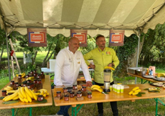 Jean-Christophe Michelet double champion du monde des Confituriers 2019 (à gauche) & Frédéric Jaunault, MOF Primeur Fruits et Légumes 2011 et ambassadeur de la Banane Guadeloupe & Martinique.