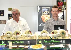 Les Maîtres du Melon Haut-Poitou regroupant 14 producteurs qui commercialisent le melon IGP du Haut-Poitou. Variétés sélectionnées par analyse sensorielles. Avec Christian Roudeleux et Hugo Joubert. 