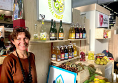 Sandrine Ferrier sur le stand de la Famille Teulet au Natexpo. 