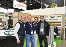 Stand Emis France et son équipe. 