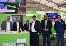 Jean-Michel Lebihan, Jonathan Chiavassa et Guillaume Thellier sur le stand de Maf Roda.