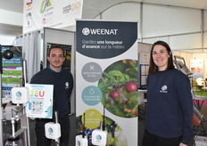 Thomas Senlis et Magali Geffriaud sur le stand Weenat venus présenter leurs différentes solutions ainsi que le jeu concours pour gagner un capteur gel.