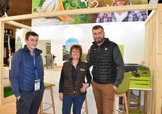 Antoine Vallet, SPF Diffusion, Christine Besson et Maxime Lombardie sur le stand Syngenta. 