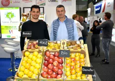 Le Vieux Pointet présente sa gamme de produits composée de pommes, de kakis et de grenades, 100 % Bio et Demeter. Avec Thibaud Moulinas et Laurent Tamisier