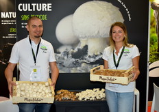 La Maison Vialiade avec Léa Robineau et San Martinelli, ont mis en avant leur production propre de champignons de Paris