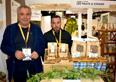 Marc et Julien Berthomieu ont présenté leur production d'amandes