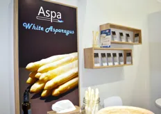 Aspa - producteurs français d'asperges - est le premier de la saison en Europe à proposer des asperges