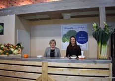 Madame Verduyn et Jolien Willem de la société VERDUYN, venues présenter leur gamme de fruits et légumes