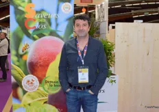 François Bes, directeur de Saveurs des Clos. Les fruits à noyau de la coopérative sont désormais certifiés HVE et Demain la Terre